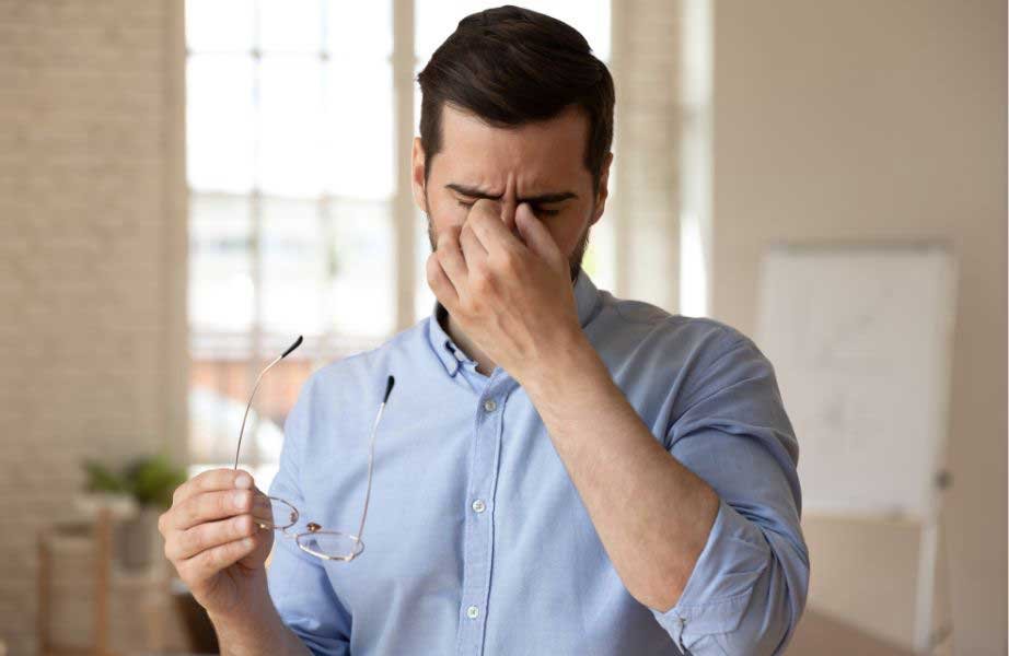 Ojo seco y pantallas: 5 hábitos para reducir las molestias
